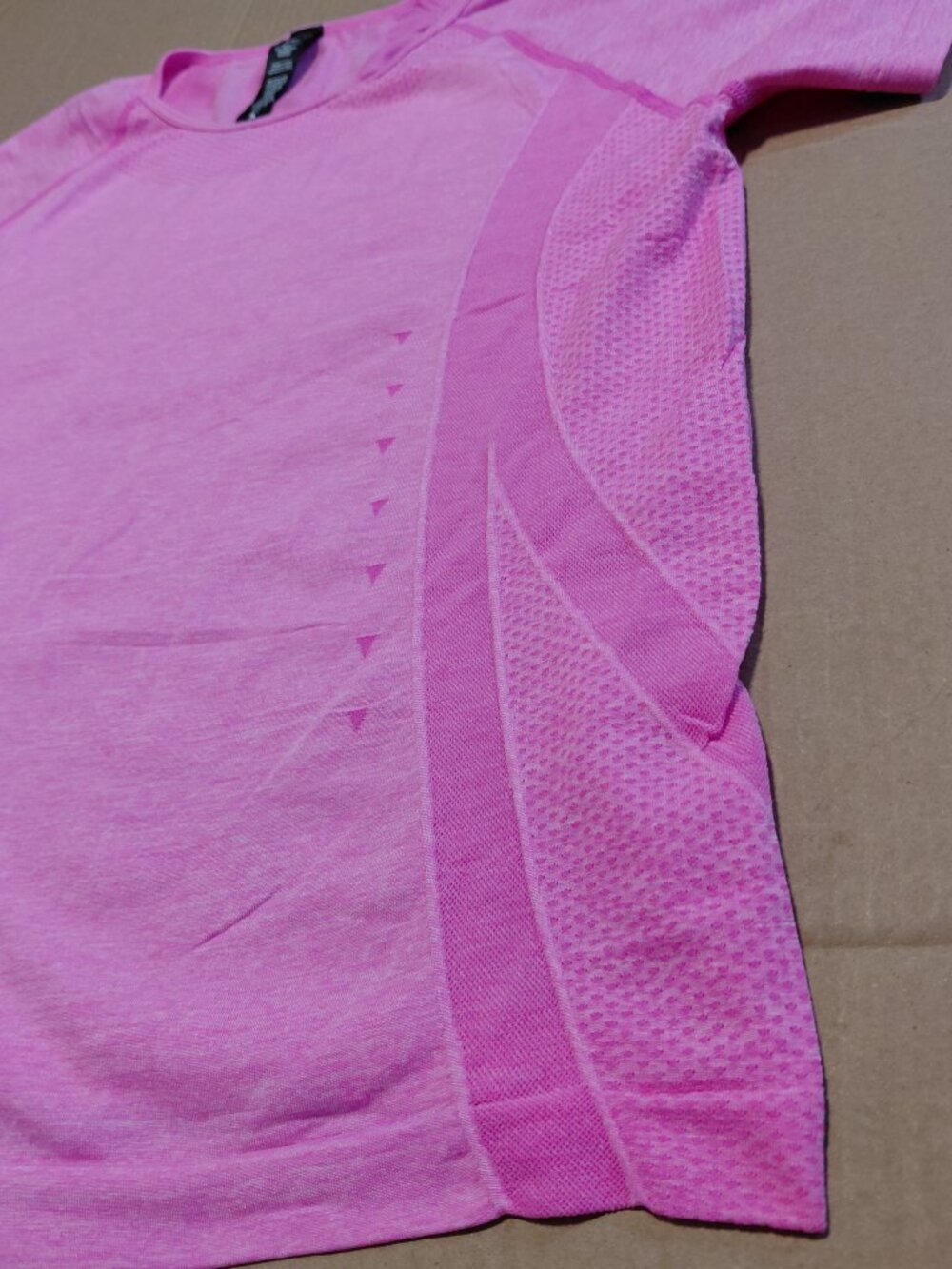 Hind Fitness Shirt Women's Size Large Athletic Running Track Sport Gym Cycling - Picture 3 of 8